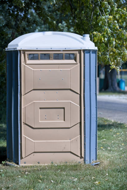 Best Porta potty delivery and setup  in Freeburg, IL